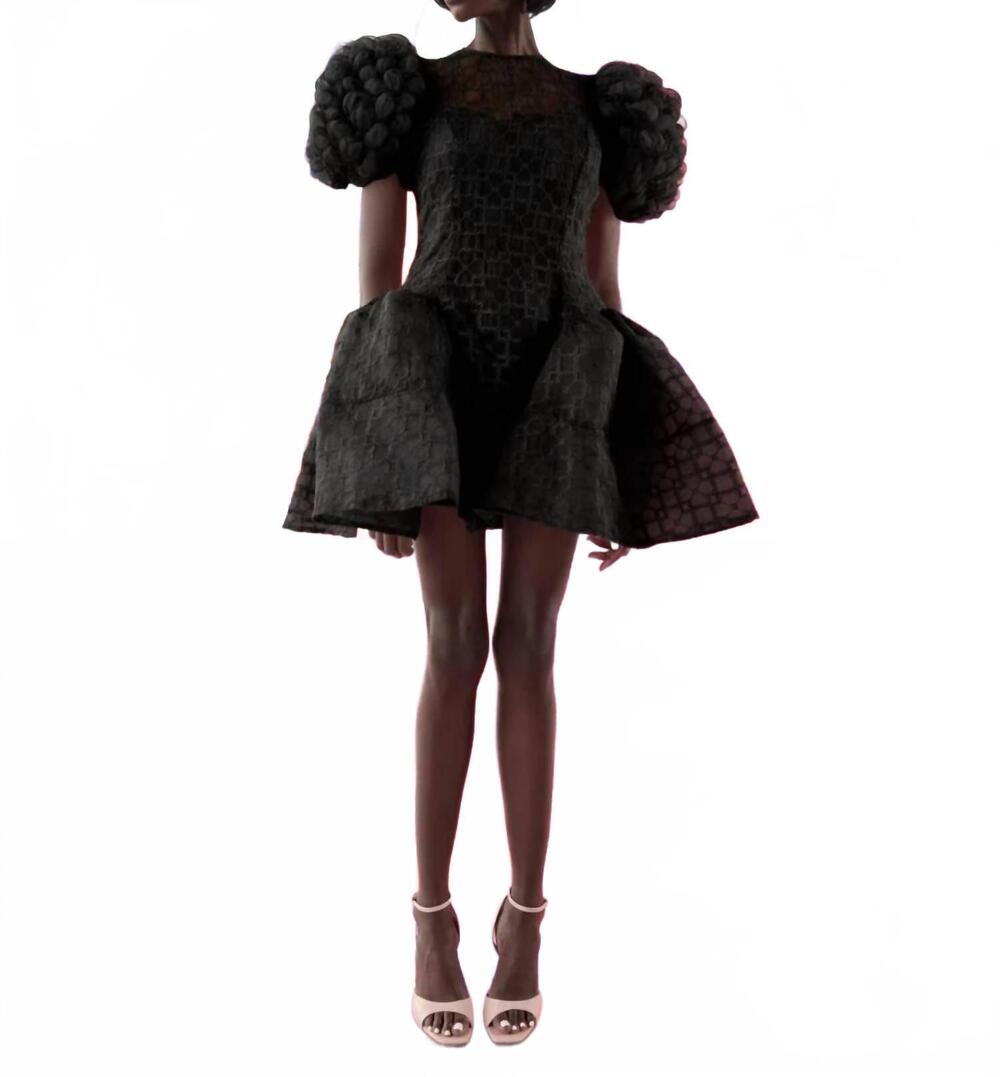 NEW CELIA B auri dress in black